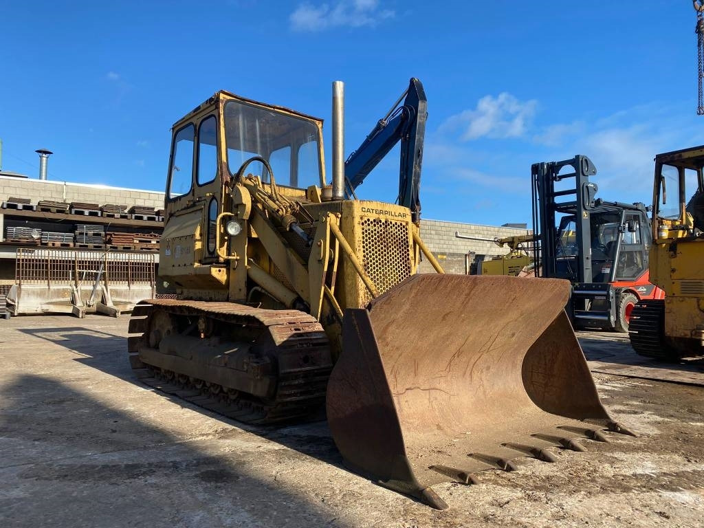 CAT 931 - Гусеничний навантажувач: фото 4 CAT 931 - Гусеничний навантажувач: фото 4