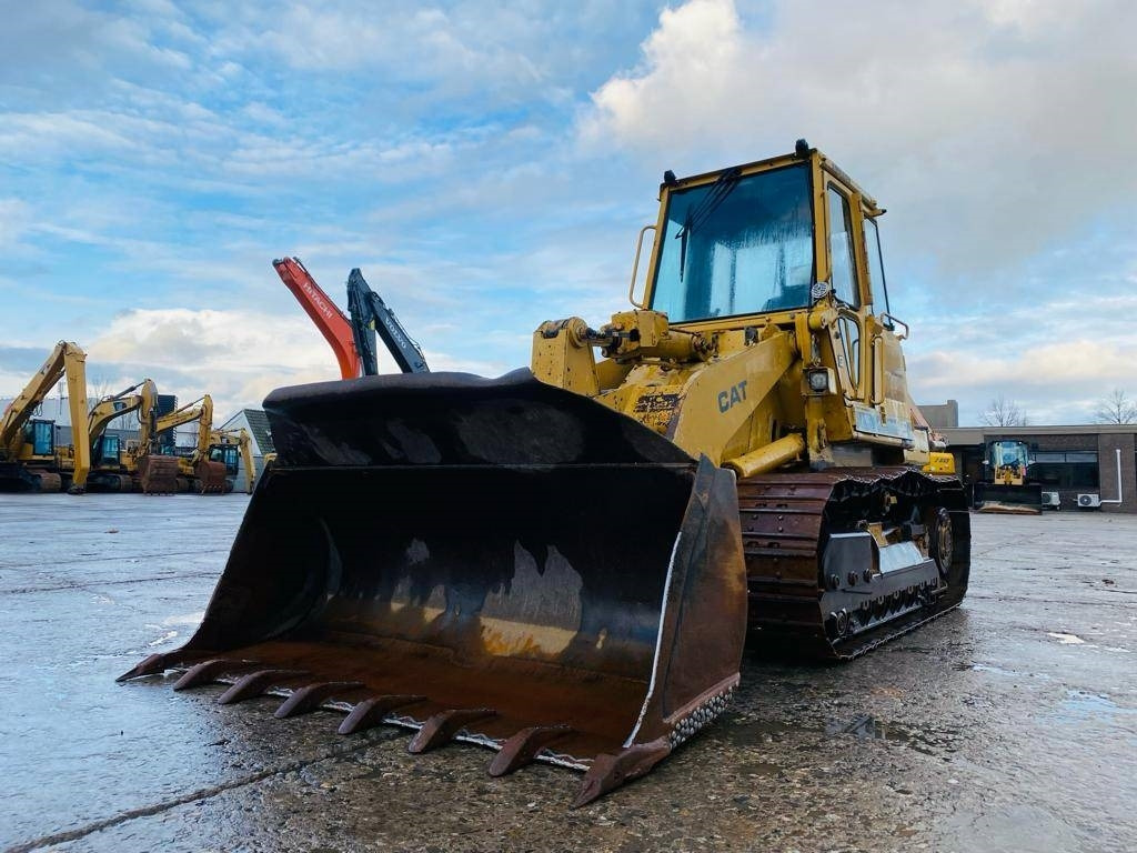 CAT 953 - Гусеничний навантажувач: фото 3 CAT 953 - Гусеничний навантажувач: фото 3