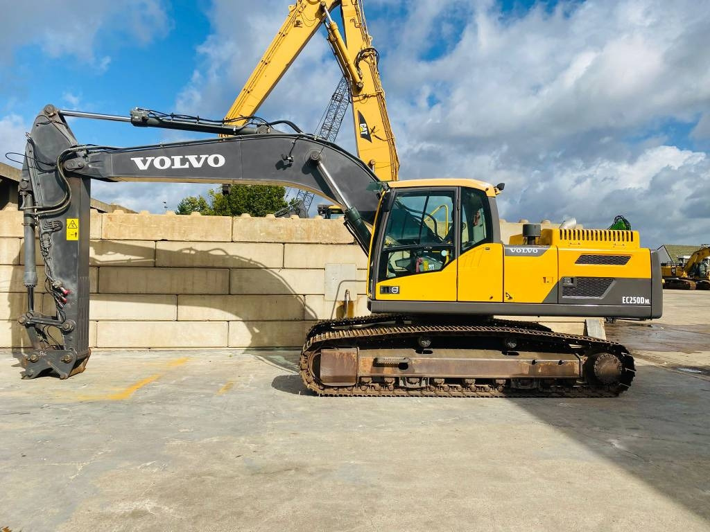 Volvo EC 250 D N L - Гусеничний екскаватор: фото 1 Volvo EC 250 D N L - Гусеничний екскаватор: фото 1