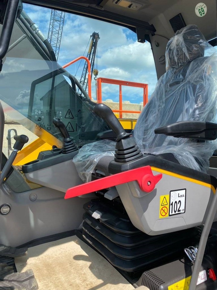 Гусеничний екскаватор Volvo ec220el: фото 7