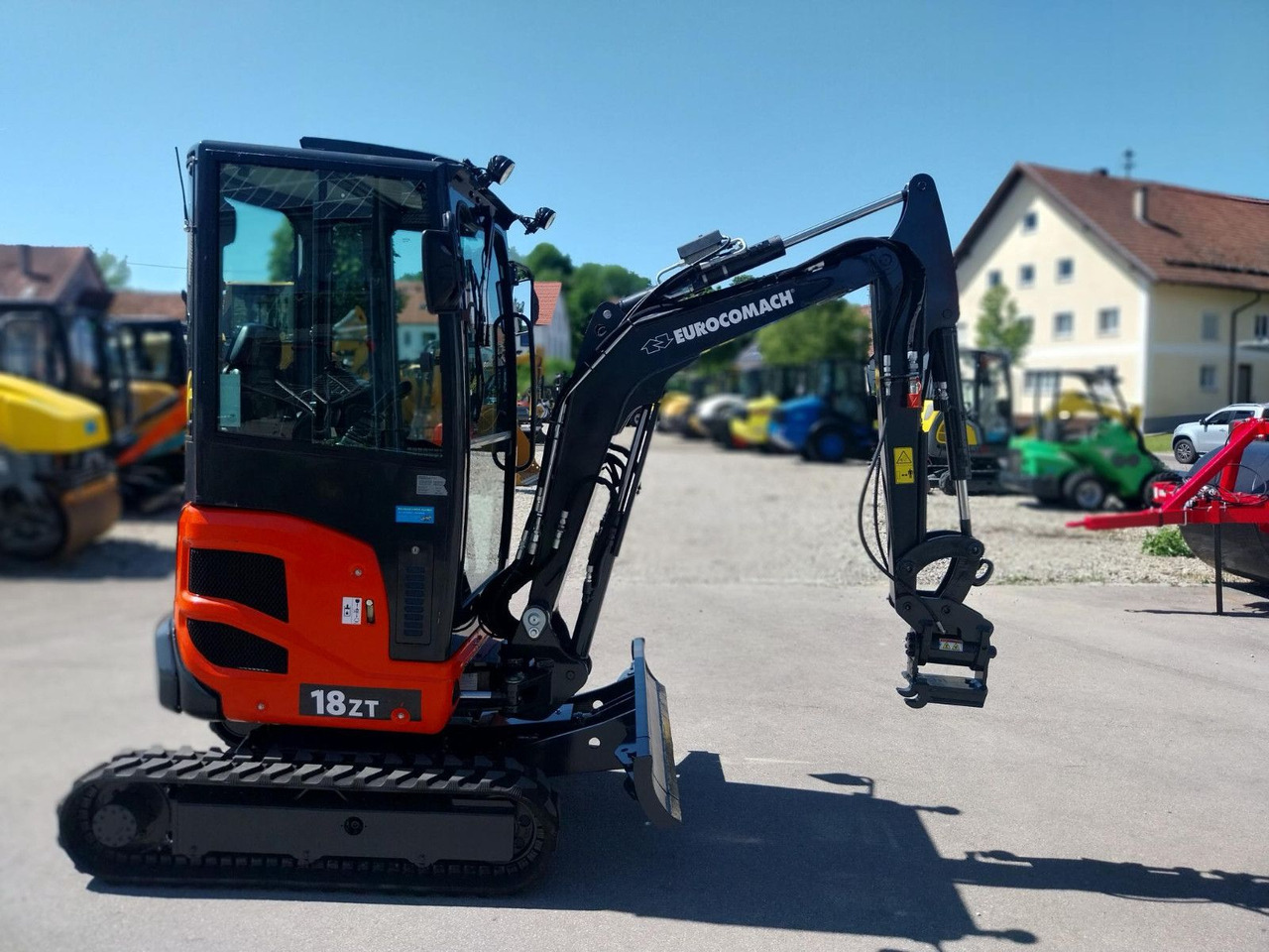 Eurocomach 18 ZT mit Powertilt - Міні-екскаватор: фото 3 Eurocomach 18 ZT mit Powertilt - Міні-екскаватор: фото 3