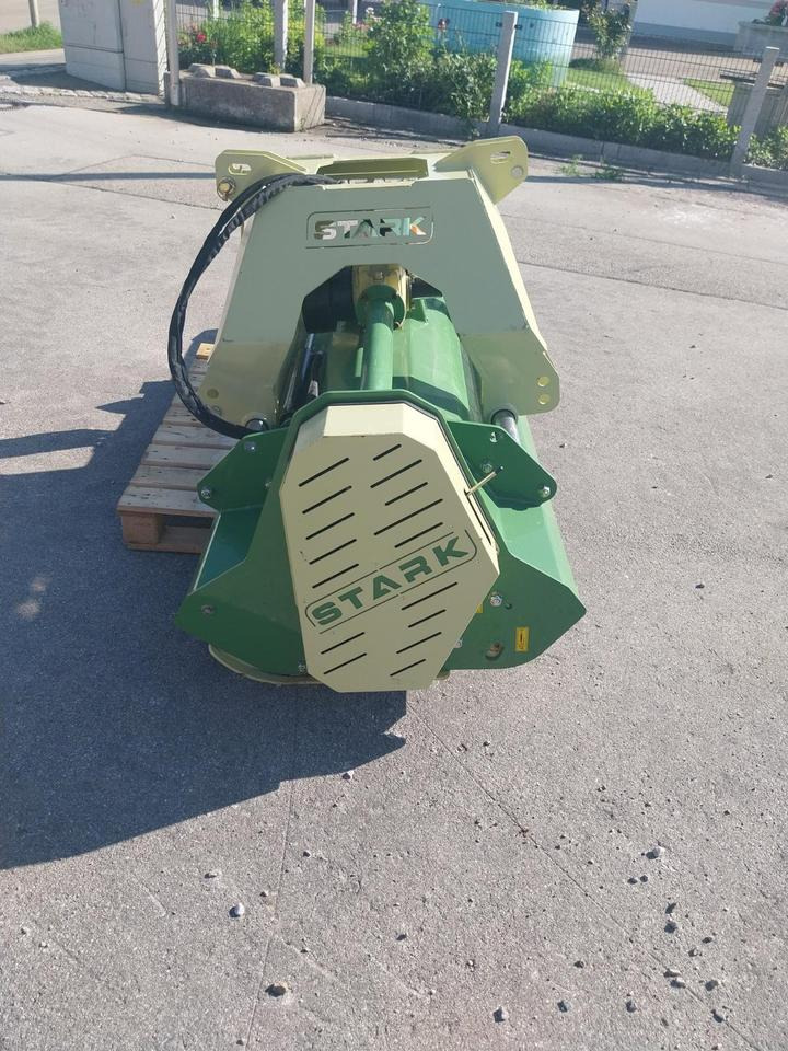 Mulcher Schlegelmulcher Stark KDX 240 Profi hydr. Seitenverschub - Косарка-подрібнювач: фото 5 Mulcher Schlegelmulcher Stark KDX 240 Profi hydr. Seitenverschub - Косарка-подрібнювач: фото 5