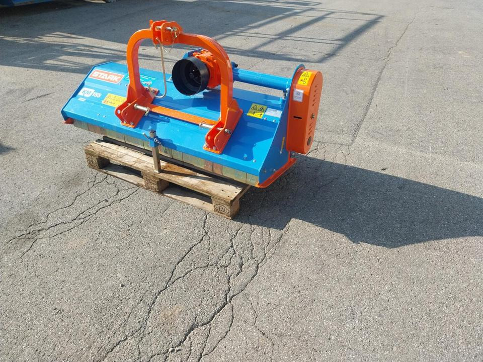 Mulcher Schlegelmulcher Stark KM 155 Mähwerk - Косарка-подрібнювач: фото 2 Mulcher Schlegelmulcher Stark KM 155 Mähwerk - Косарка-подрібнювач: фото 2