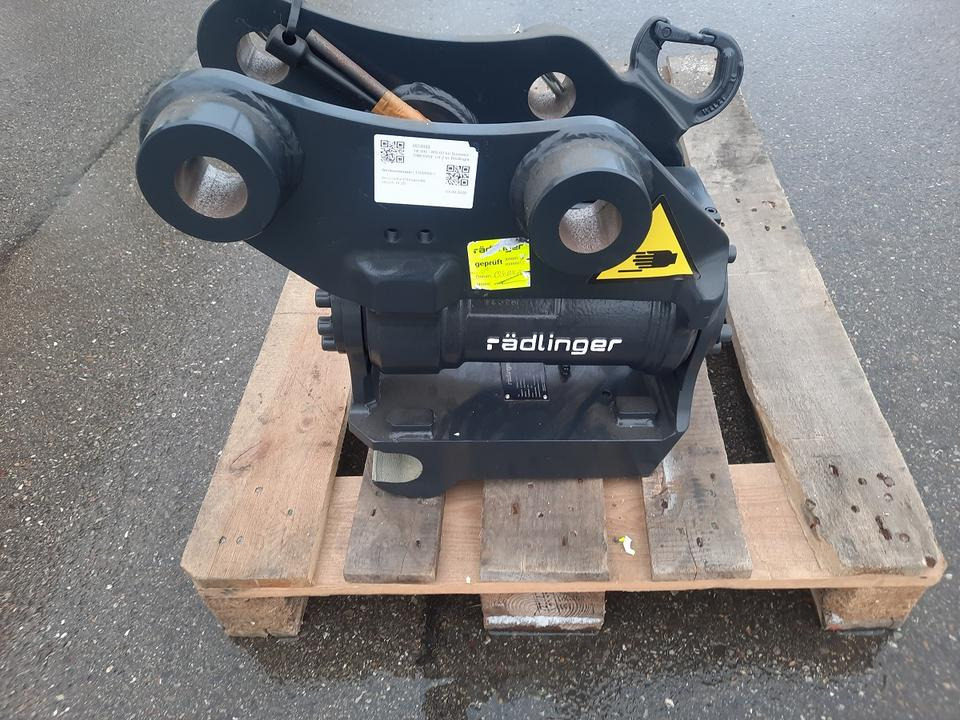 Rädlinger Tilt 3,5 -5 to Powertilt Minibagger Schwenkmotor Yanmar - Тилтротатор в категорії Міні-екскаватори: фото 1 Rädlinger Tilt 3,5 -5 to Powertilt Minibagger Schwenkmotor Yanmar - Тилтротатор в категорії Міні-екскаватори: фото 1
