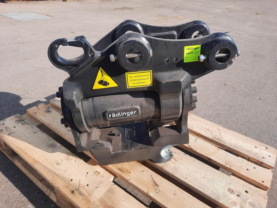 Rädlinger Tilt 4 -8 to Powertilt Minibagger MS 03 Sonderpreis Cat - Тилтротатор в категорії Міні-екскаватори: фото 1 Rädlinger Tilt 4 -8 to Powertilt Minibagger MS 03 Sonderpreis Cat - Тилтротатор в категорії Міні-екскаватори: фото 1