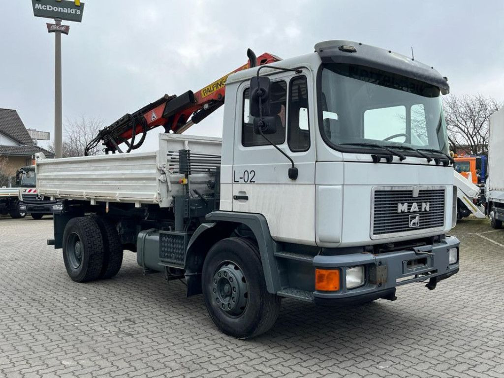 MAN F90 18.232 FK 2-Achs Kipper Kran Palf. PK 8000 - Самоскид вантажівка, Вантажівка з маніпулятором: фото 2 MAN F90 18.232 FK 2-Achs Kipper Kran Palf. PK 8000 - Самоскид вантажівка, Вантажівка з маніпулятором: фото 2