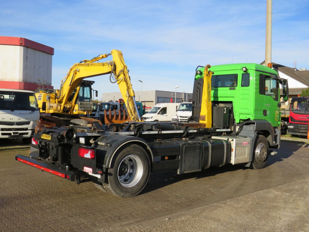 MAN MAN TG-S Abrollkipper 18.320 BL - Гаковий мультиліфт вантажівка: фото 4 MAN MAN TG-S Abrollkipper 18.320 BL - Гаковий мультиліфт вантажівка: фото 4