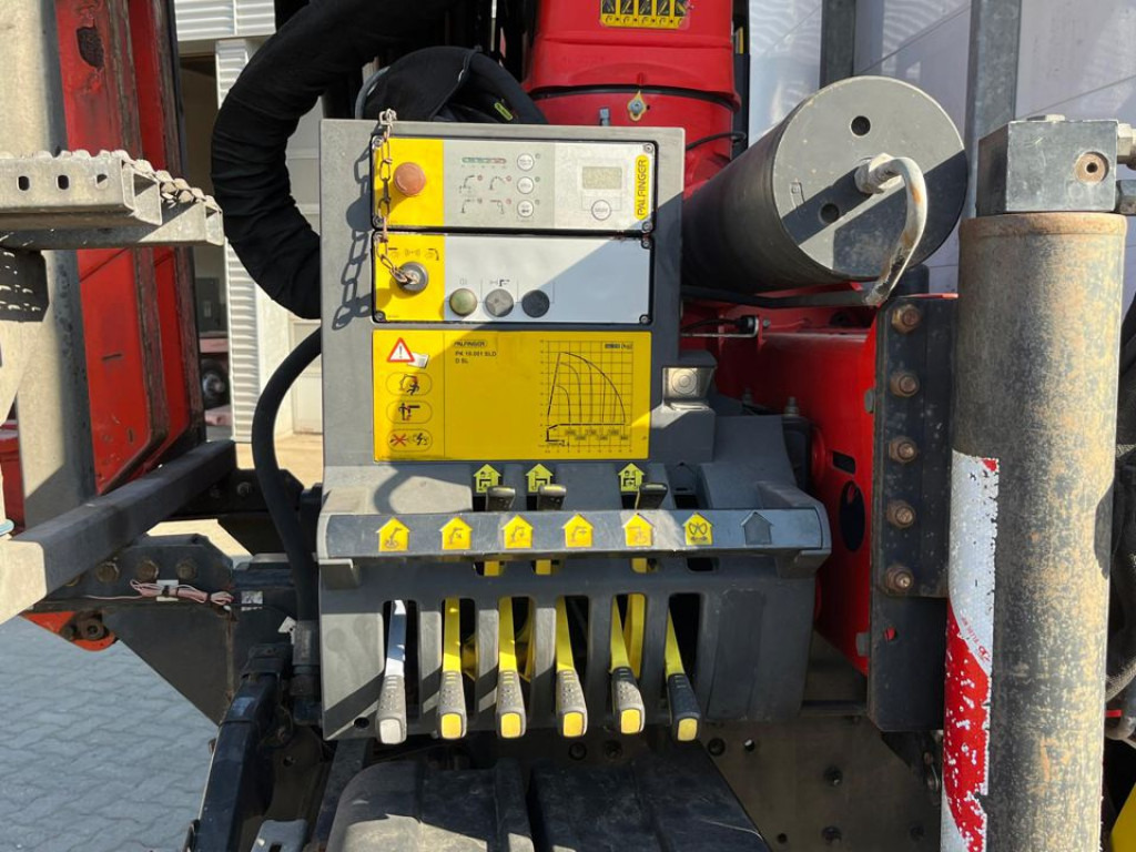 MAN TG-S 26.400 6x2-2 BL Pritsche Heckkran 5xhydr.Ausschub, Funk - Бортова вантажівка/ Платформа, Вантажівка з маніпулятором: фото 4 MAN TG-S 26.400 6x2-2 BL Pritsche Heckkran 5xhydr.Ausschub, Funk - Бортова вантажівка/ Платформа, Вантажівка з маніпулятором: фото 4