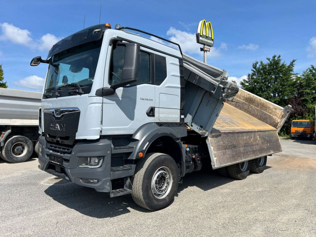 MAN TG-S 26.510 6x4 BB 3-Achs Kipper Meiller Bordmat - Самоскид вантажівка: фото 1 MAN TG-S 26.510 6x4 BB 3-Achs Kipper Meiller Bordmat - Самоскид вантажівка: фото 1
