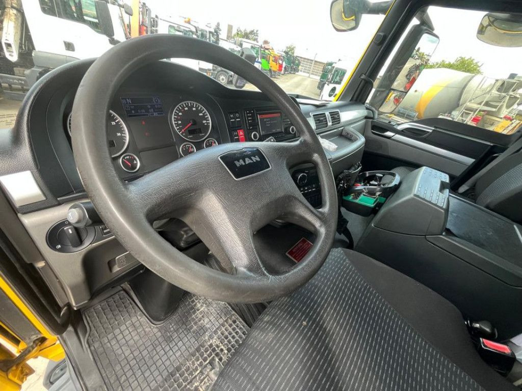 MAN TG-S 35.360 8x4 BB Pumi Pumi 24mKolbenpumpe deut - Автобетононасос: фото 5 MAN TG-S 35.360 8x4 BB Pumi Pumi 24mKolbenpumpe deut - Автобетононасос: фото 5