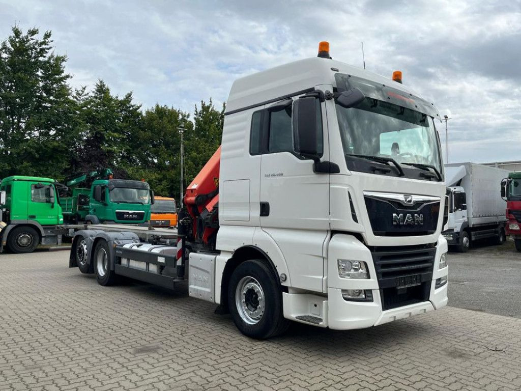 MAN TG-X 26.460 6x2-2 BL Pritsche Kran PK 24.001/Fun - Бортова вантажівка/ Платформа, Вантажівка з маніпулятором: фото 2 MAN TG-X 26.460 6x2-2 BL Pritsche Kran PK 24.001/Fun - Бортова вантажівка/ Платформа, Вантажівка з маніпулятором: фото 2