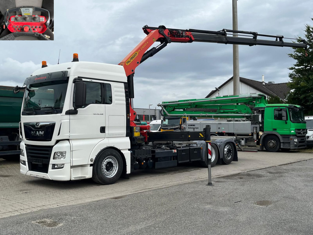 MAN TG-X 26.460 6x2-2 BL Pritsche Kran PK 24.001 Funk Lenk - Бортова вантажівка/ Платформа, Вантажівка з маніпулятором: фото 1 MAN TG-X 26.460 6x2-2 BL Pritsche Kran PK 24.001 Funk Lenk - Бортова вантажівка/ Платформа, Вантажівка з маніпулятором: фото 1