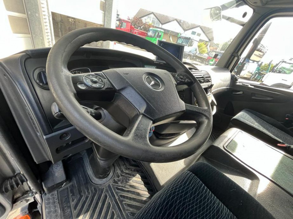 Фургон з закритим кузовом MERCEDES-BENZ Atego 818 L Möbelkoffer LBW Möbelkoffer gr.Fhs+Sitzreihe: фото 9 Фургон з закритим кузовом MERCEDES-BENZ Atego 818 L Möbelkoffer LBW Möbelkoffer gr.Fhs+Sitzreihe: фото 9