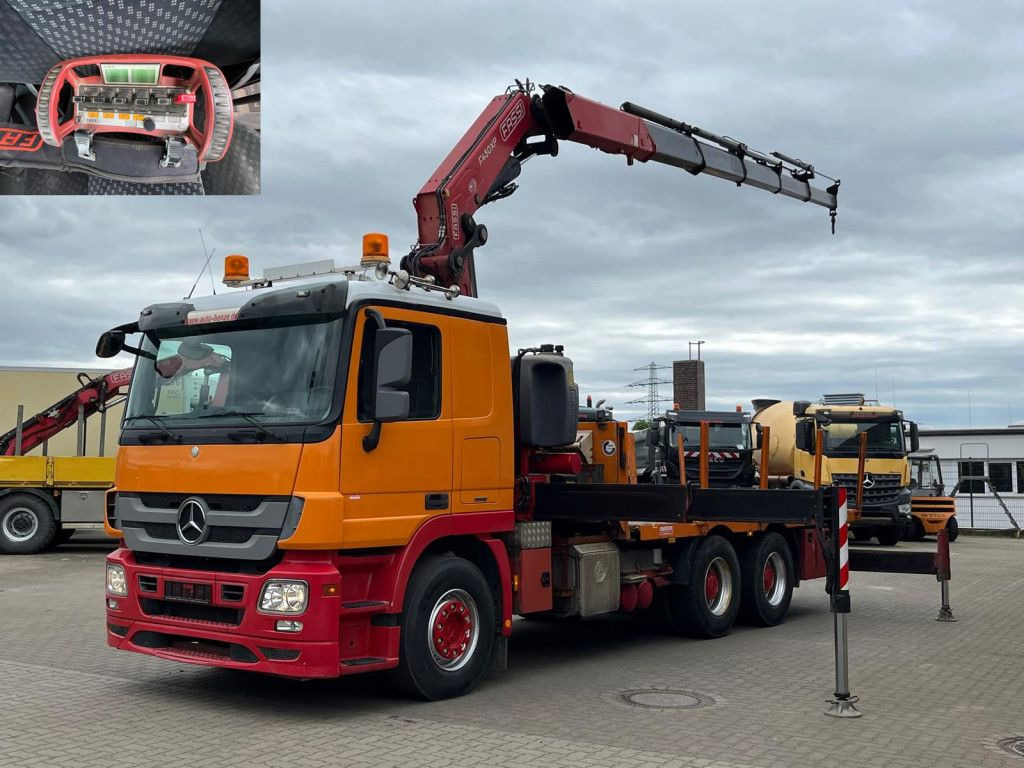 Mercedes-Benz Actros 2646 L 6x4 Pritsche Kran Fassi 450 45m/t Mercedes-Benz Actros 2646 L 6x4 Pritsche Kran Fassi 450 45m/t - Бортова вантажівка/ Платформа, Вантажівка з маніпулятором: фото 1 Mercedes-Benz Actros 2646 L 6x4 Pritsche Kran Fassi 450 45m/t Mercedes-Benz Actros 2646 L 6x4 Pritsche Kran Fassi 450 45m/t - Бортова вантажівка/ Платформа, Вантажівка з маніпулятором: фото 1
