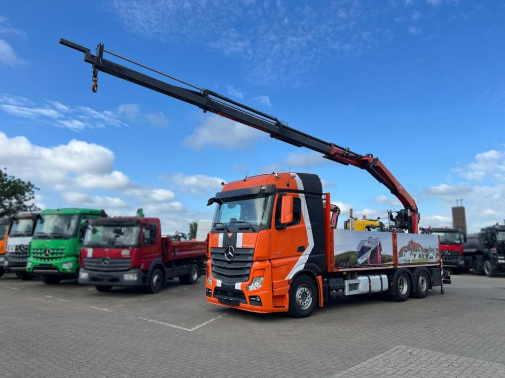 Mercedes-Benz Actros 2648 L 6x2 Pritsche Heckkran 3xhydr.Aussc - Вантажівка з маніпулятором: фото 1 Mercedes-Benz Actros 2648 L 6x2 Pritsche Heckkran 3xhydr.Aussc - Вантажівка з маніпулятором: фото 1