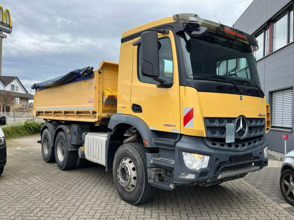Mercedes-Benz Arocs 2643 K 6x4 3-Achs Kipper Blatt/Blatt, AP A - Самоскид вантажівка: фото 2 Mercedes-Benz Arocs 2643 K 6x4 3-Achs Kipper Blatt/Blatt, AP A - Самоскид вантажівка: фото 2