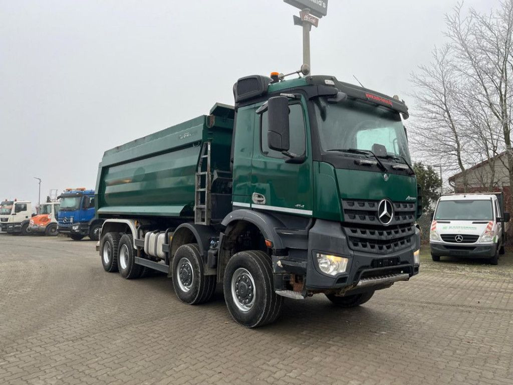 Mercedes-Benz Arocs 4145 8x8 4 Achs Muldenkipper Meiller - Самоскид вантажівка: фото 2 Mercedes-Benz Arocs 4145 8x8 4 Achs Muldenkipper Meiller - Самоскид вантажівка: фото 2