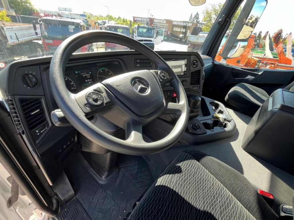 Mercedes-Benz Arocs 4153 8x6 4 Achs Muldenkipper Meiller - Самоскид вантажівка: фото 4 Mercedes-Benz Arocs 4153 8x6 4 Achs Muldenkipper Meiller - Самоскид вантажівка: фото 4