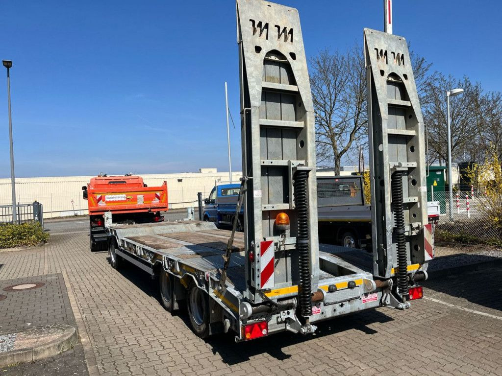 Müller-Mitteltal Tiefladeanhänger T 3 Profi 30,0 Tiefladeranhänge - Низькорамна платформа причіп: фото 5 Müller-Mitteltal Tiefladeanhänger T 3 Profi 30,0 Tiefladeranhänge - Низькорамна платформа причіп: фото 5