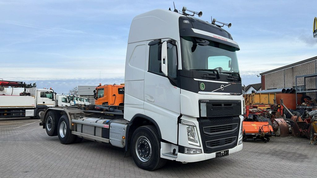 Volvo FH 500 6x2 Abrollkipper Funkfernbedienung - Гаковий мультиліфт вантажівка: фото 2 Volvo FH 500 6x2 Abrollkipper Funkfernbedienung - Гаковий мультиліфт вантажівка: фото 2