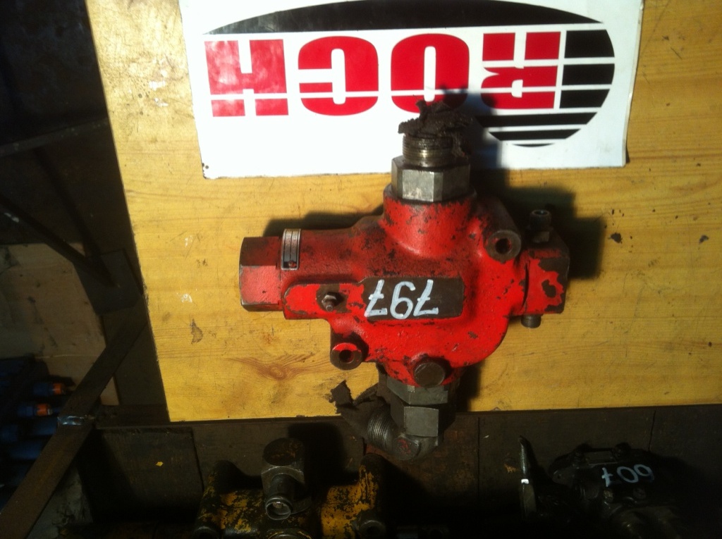 O&K 537699 502557 - Гідравлічний клапан в категорії Будівельна техніка: фото 1 O&K 537699 502557 - Гідравлічний клапан в категорії Будівельна техніка: фото 1