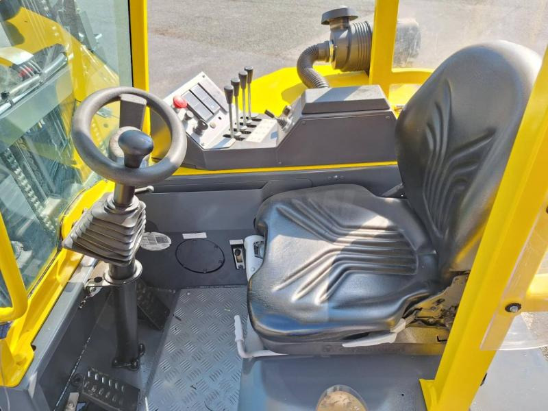 Чотириходовий річ-трак Combilift C2500CB: фото 15