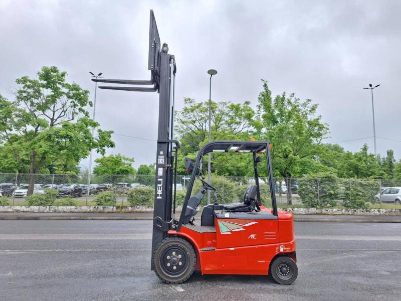 Електронавантажувач Heli CPD30: фото 7