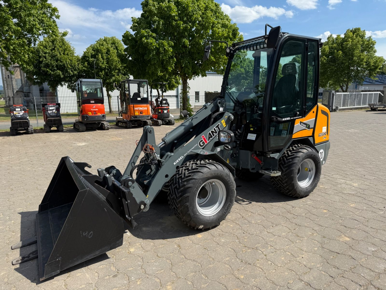 Giant G2500 HD X-TRA, Bj 20, SW, Schaufel, Gabel - Колісний навантажувач: фото 1 Giant G2500 HD X-TRA, Bj 20, SW, Schaufel, Gabel - Колісний навантажувач: фото 1