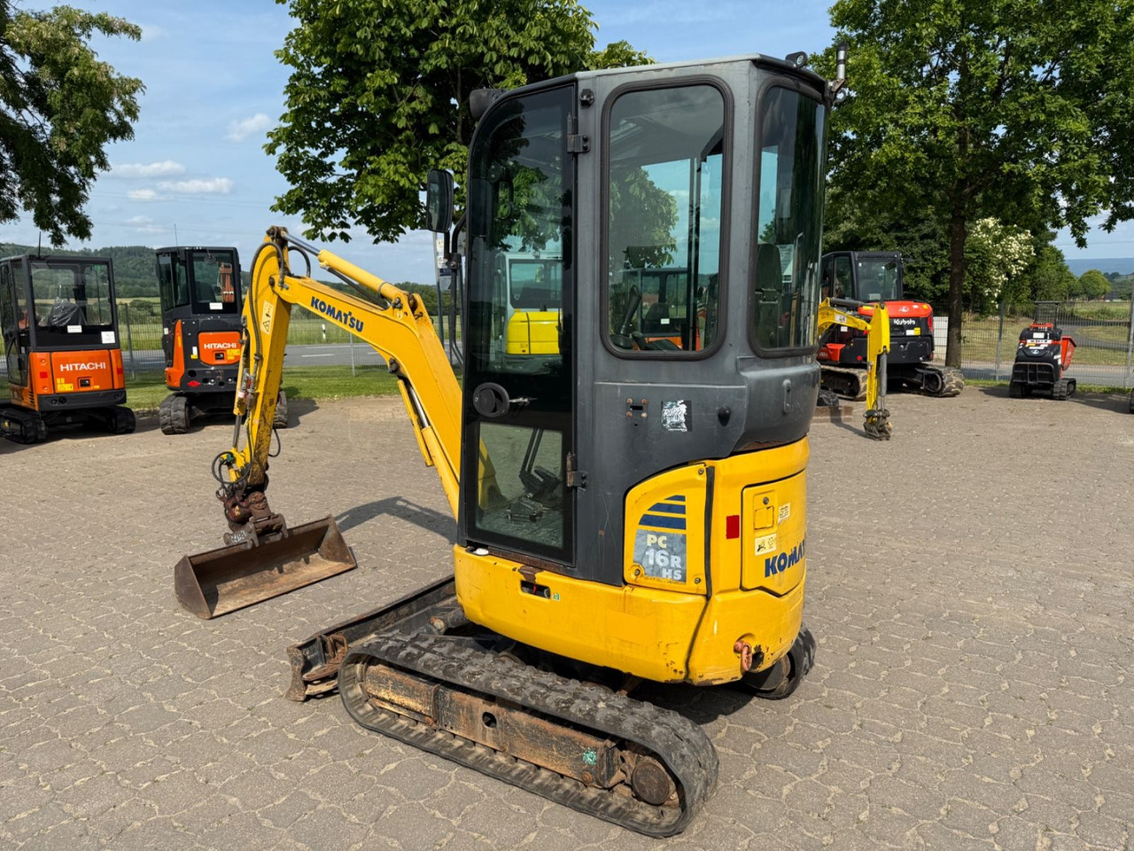 Komatsu PC 16R-3HS, Bj 17, 2210 BH, Tilt mit HS01, GL - Міні-екскаватор: фото 2 Komatsu PC 16R-3HS, Bj 17, 2210 BH, Tilt mit HS01, GL - Міні-екскаватор: фото 2