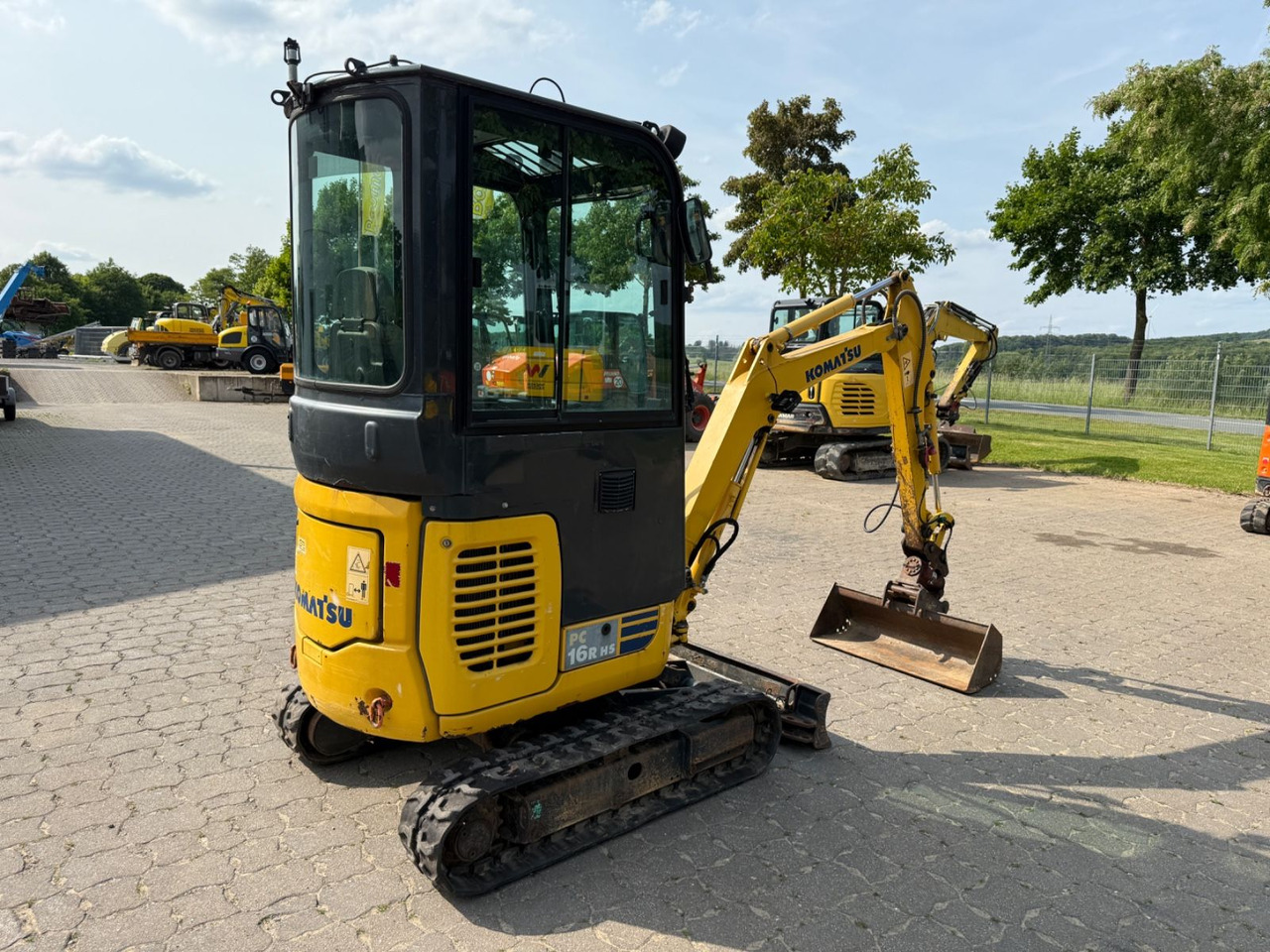 Komatsu PC 16R-3HS, Bj 17, 2210 BH, Tilt mit HS01, GL - Міні-екскаватор: фото 4 Komatsu PC 16R-3HS, Bj 17, 2210 BH, Tilt mit HS01, GL - Міні-екскаватор: фото 4