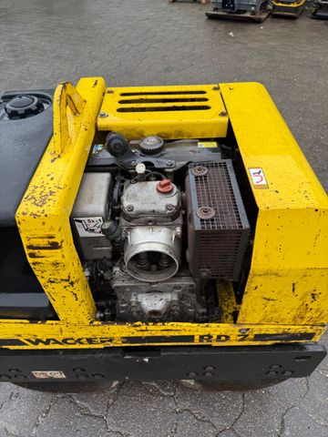 Wacker RD 7 H-S, Tandemwalze, Vibration, Wasser - Міні коток: фото 5 Wacker RD 7 H-S, Tandemwalze, Vibration, Wasser - Міні коток: фото 5