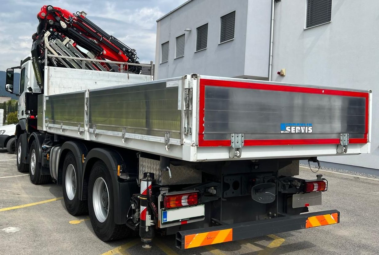 MERCEDES-BENZ Hiab Palfinger Fassi F990-8 JIB-6 - Вантажівка з маніпулятором: фото 3 MERCEDES-BENZ Hiab Palfinger Fassi F990-8 JIB-6 - Вантажівка з маніпулятором: фото 3