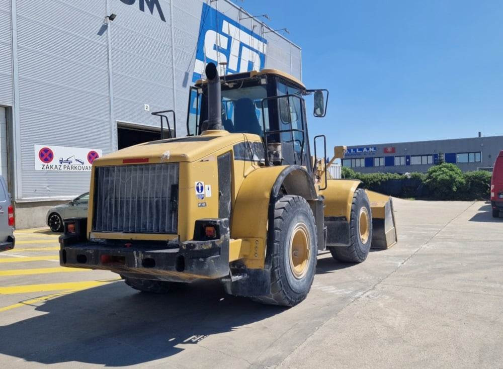 CAT 962H - Колісний навантажувач: фото 2 CAT 962H - Колісний навантажувач: фото 2