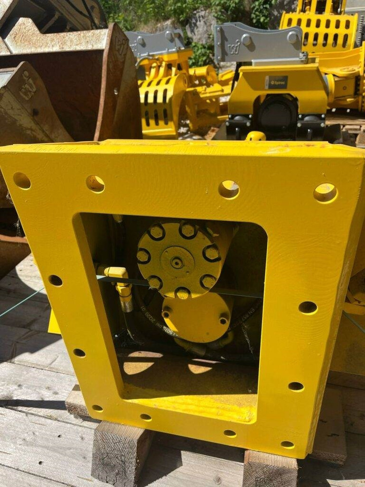 Epiroc Betonabbruchzange CB950 - Гідроножиці в категорії Будівельна техніка: фото 3 Epiroc Betonabbruchzange CB950 - Гідроножиці в категорії Будівельна техніка: фото 3