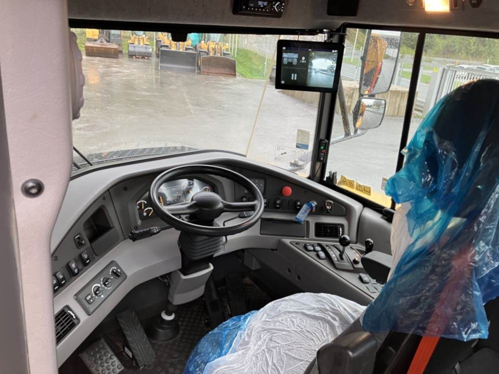 Шарнірний самоскид Volvo A25G: фото 14