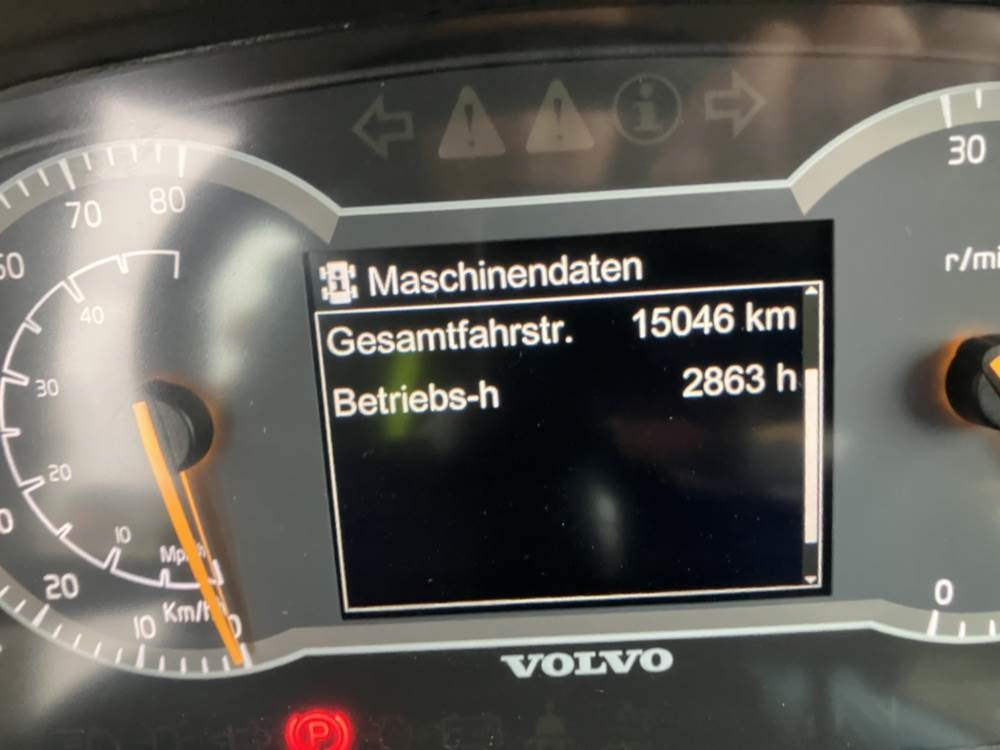 Шарнірний самоскид Volvo A25G: фото 16