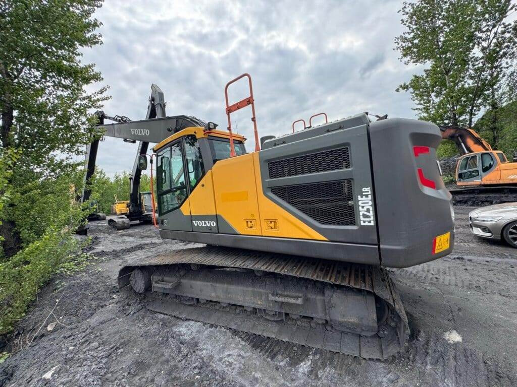 Volvo EC250ELR - Гусеничний екскаватор: фото 2 Volvo EC250ELR - Гусеничний екскаватор: фото 2