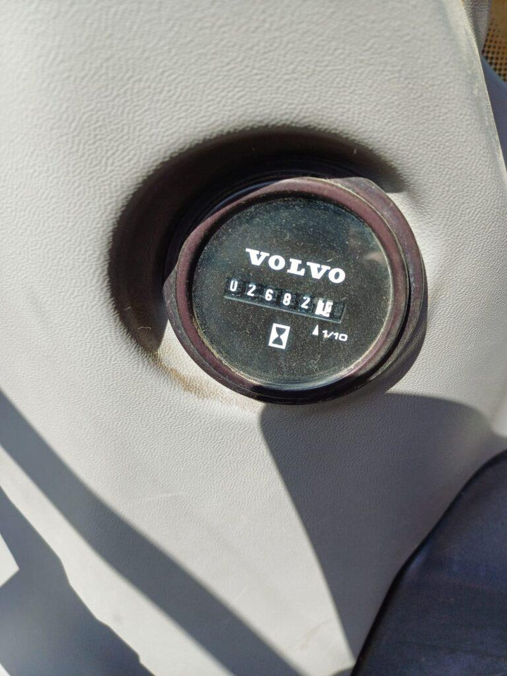 Volvo ECR235EL в лізинг Volvo ECR235EL: фото 13