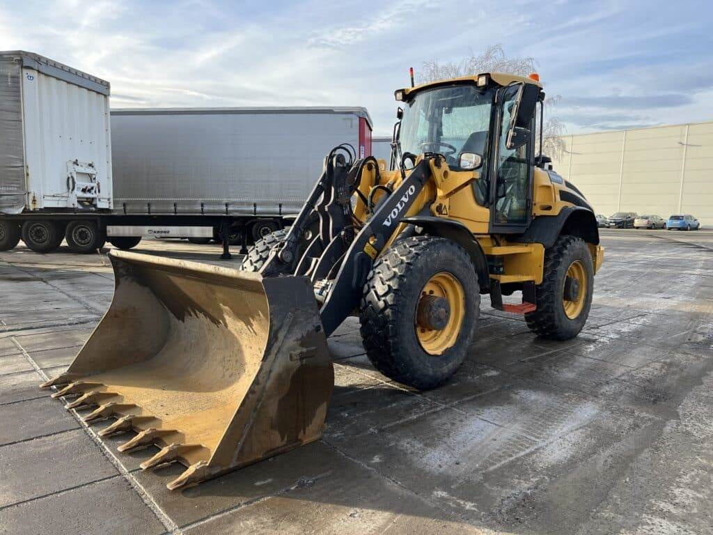 Volvo L45H - Колісний навантажувач: фото 4 Volvo L45H - Колісний навантажувач: фото 4