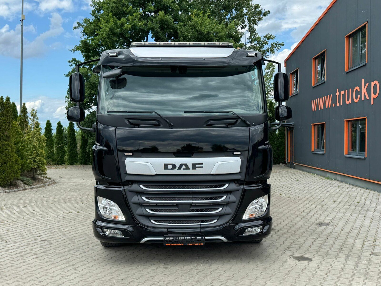 DAF CF 450 FAN 6x2 Pritsche mit Kran HIAB 188 E-6 - Бортова вантажівка/ Платформа, Вантажівка з маніпулятором: фото 3 DAF CF 450 FAN 6x2 Pritsche mit Kran HIAB 188 E-6 - Бортова вантажівка/ Платформа, Вантажівка з маніпулятором: фото 3