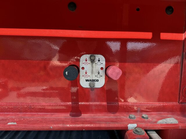 Feldbinder KIP 60.3 Silo 60.000 L 3 Achse ADR - Напівпричіп цистерна для сипучих вантажів: фото 4 Feldbinder KIP 60.3 Silo 60.000 L 3 Achse ADR - Напівпричіп цистерна для сипучих вантажів: фото 4