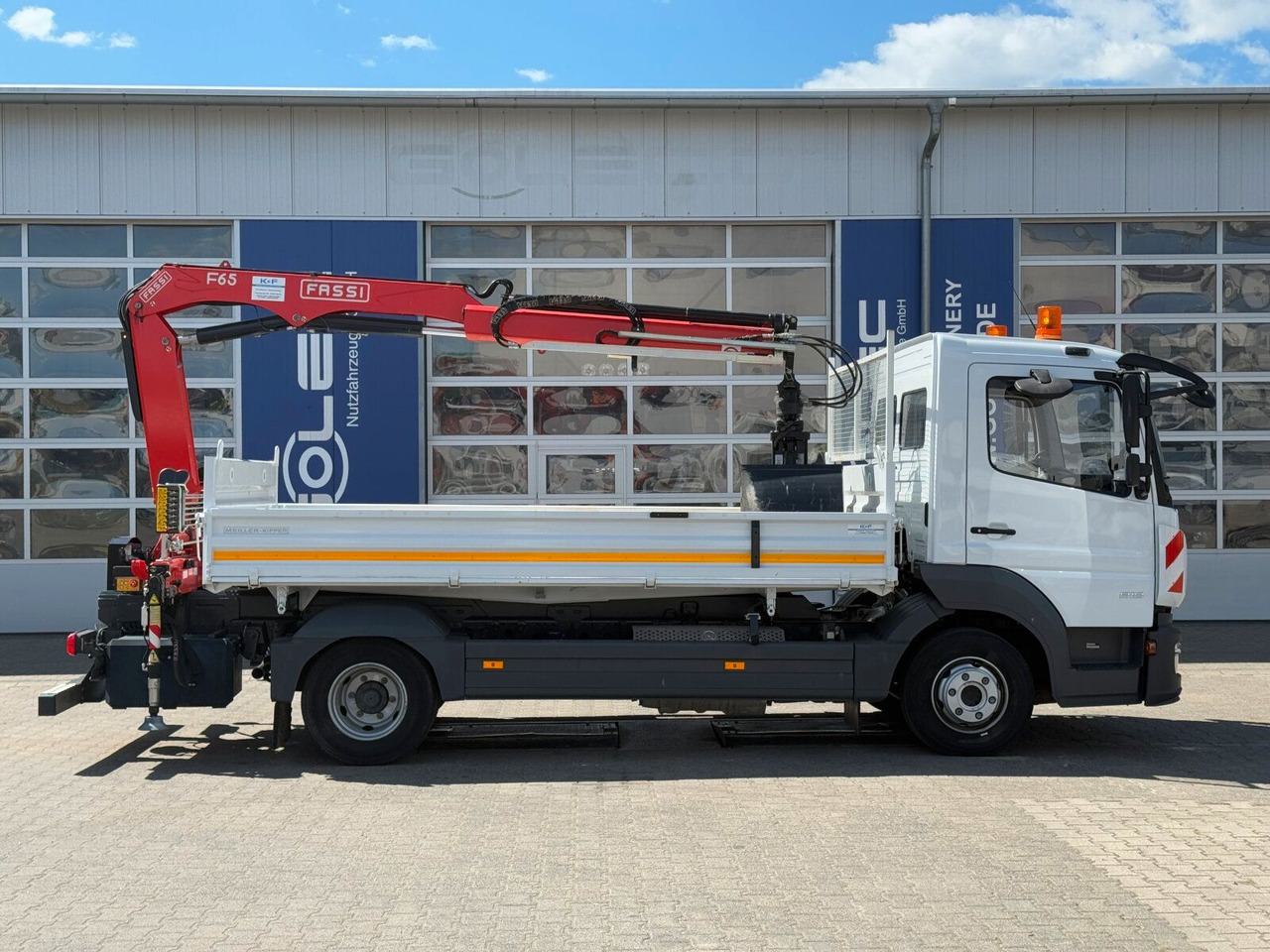 Mercedes-Benz ATEGO 818 4x2 Euro 6 Kipper Kran FASSI F65B.0.22 - Інша техніка: фото 3 Mercedes-Benz ATEGO 818 4x2 Euro 6 Kipper Kran FASSI F65B.0.22 - Інша техніка: фото 3