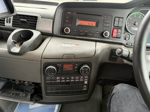 MAN TGM 18.340 Kehrmaschine FAUN VIAJET 6 HD 200 bar - Підмітально-прибиральна машина: фото 3 MAN TGM 18.340 Kehrmaschine FAUN VIAJET 6 HD 200 bar - Підмітально-прибиральна машина: фото 3