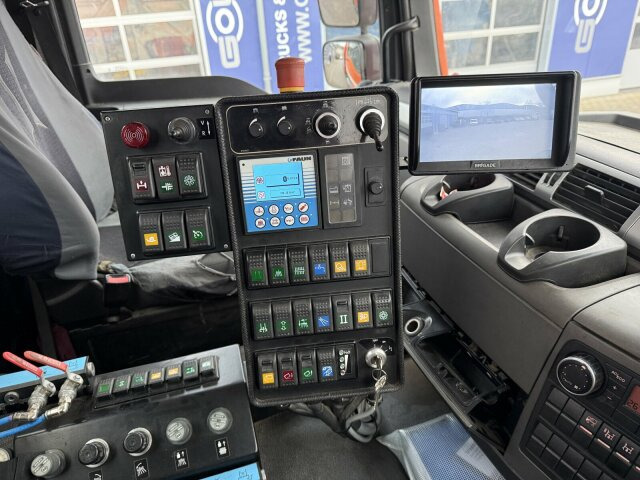 MAN TGM 18.340 Kehrmaschine FAUN VIAJET 6 HD 200 bar - Підмітально-прибиральна машина: фото 4 MAN TGM 18.340 Kehrmaschine FAUN VIAJET 6 HD 200 bar - Підмітально-прибиральна машина: фото 4