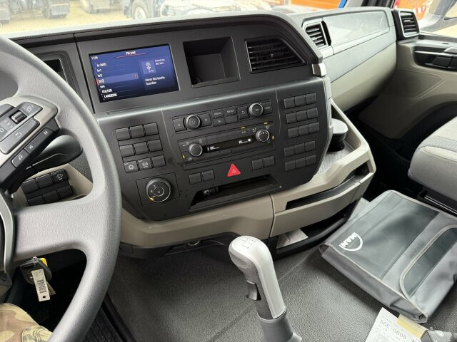 MAN TGS 26.400 6x6 Abrollkipper HIAB Optima 20S - Гаковий мультиліфт вантажівка: фото 3 MAN TGS 26.400 6x6 Abrollkipper HIAB Optima 20S - Гаковий мультиліфт вантажівка: фото 3