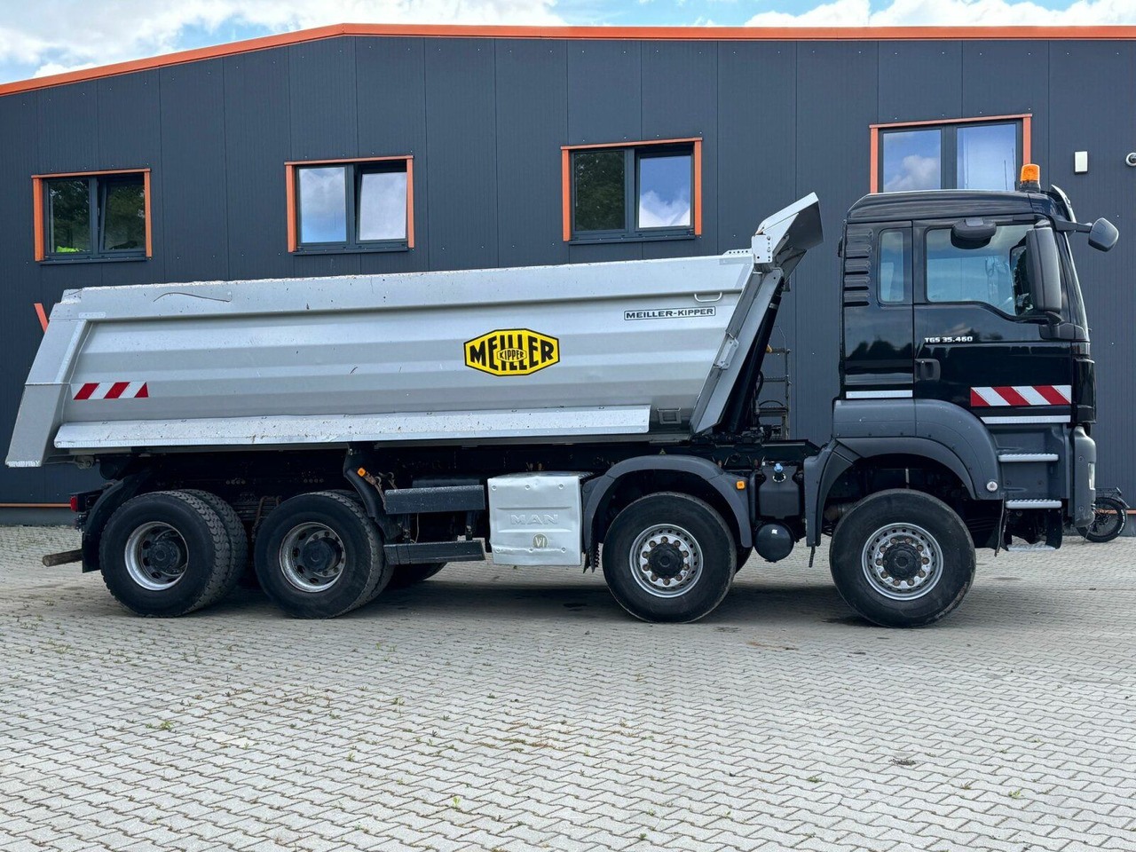 MAN TGS 35.460 8x6 BB Muldenkipper Meiller - Самоскид вантажівка: фото 4 MAN TGS 35.460 8x6 BB Muldenkipper Meiller - Самоскид вантажівка: фото 4