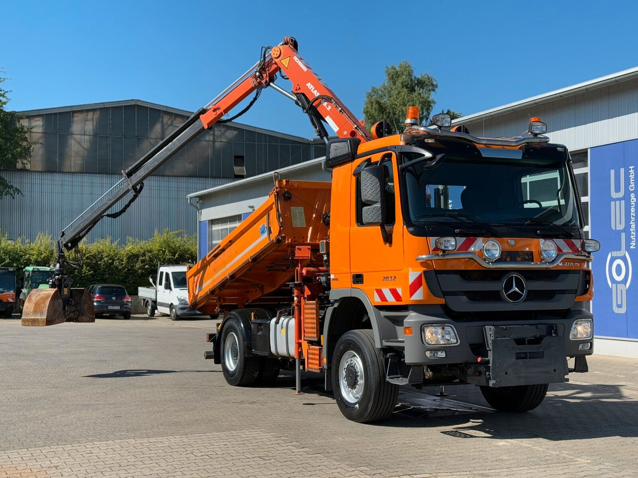 Mercedes-Benz ACTROS 2044 4x4 Kipper Kran ATLAS 65.2 A2L - Вантажівка з маніпулятором: фото 2 Mercedes-Benz ACTROS 2044 4x4 Kipper Kran ATLAS 65.2 A2L - Вантажівка з маніпулятором: фото 2