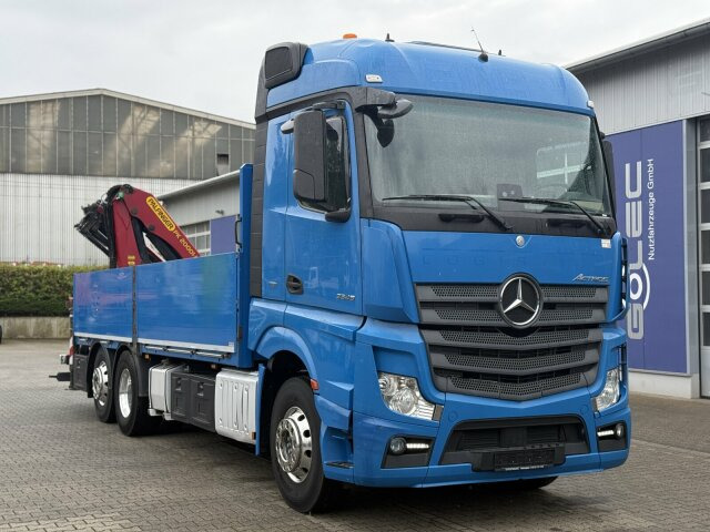 Mercedes-Benz ACTROS 2545 6x2 Pritsche Kran Palfinger PK20001K - Вантажівка з маніпулятором: фото 1 Mercedes-Benz ACTROS 2545 6x2 Pritsche Kran Palfinger PK20001K - Вантажівка з маніпулятором: фото 1