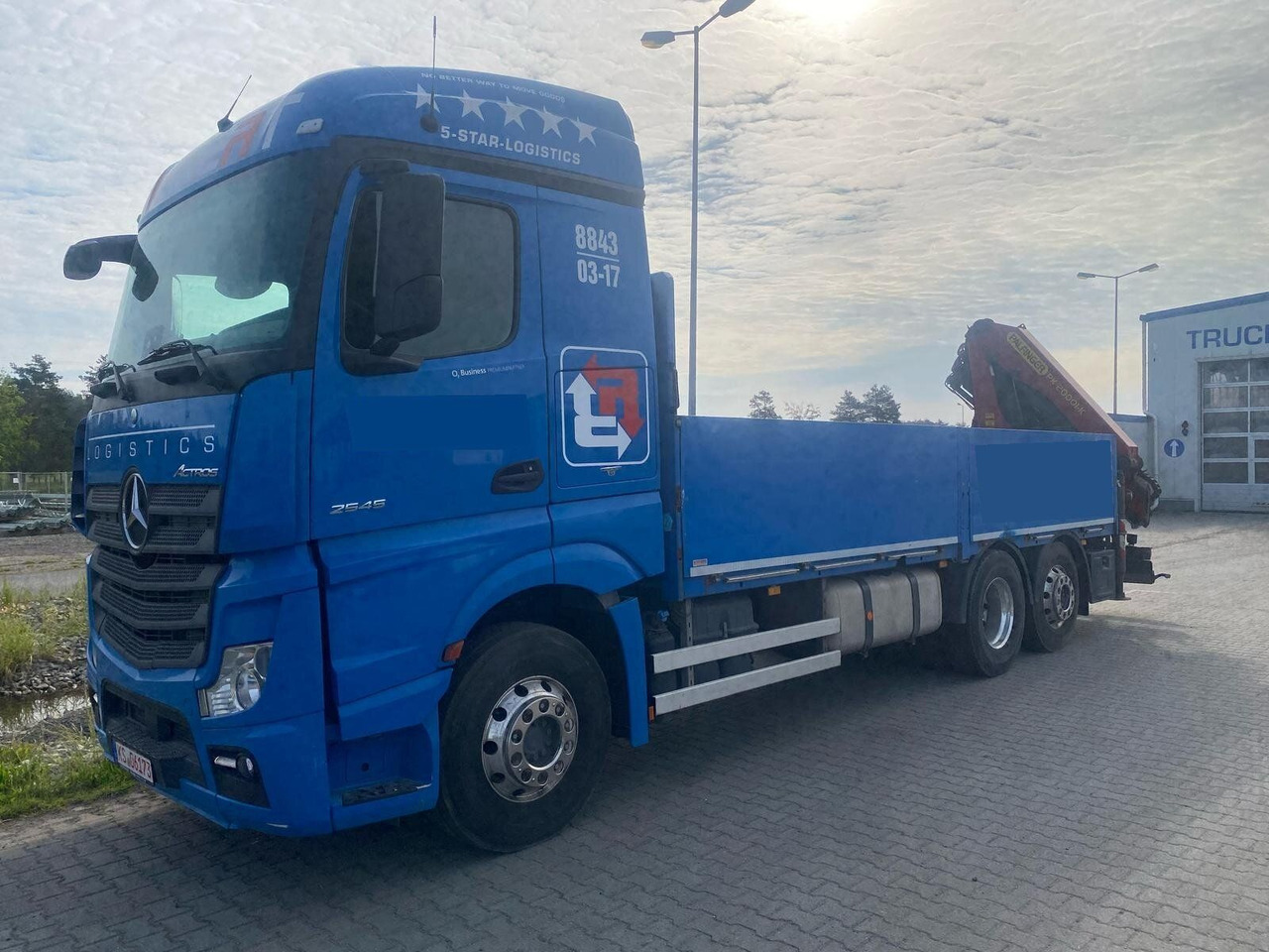 Mercedes-Benz ACTROS 2545 6x2 Pritsche Kran Palfinger PK20001K - Бортова вантажівка/ Платформа, Вантажівка з маніпулятором: фото 3 Mercedes-Benz ACTROS 2545 6x2 Pritsche Kran Palfinger PK20001K - Бортова вантажівка/ Платформа, Вантажівка з маніпулятором: фото 3