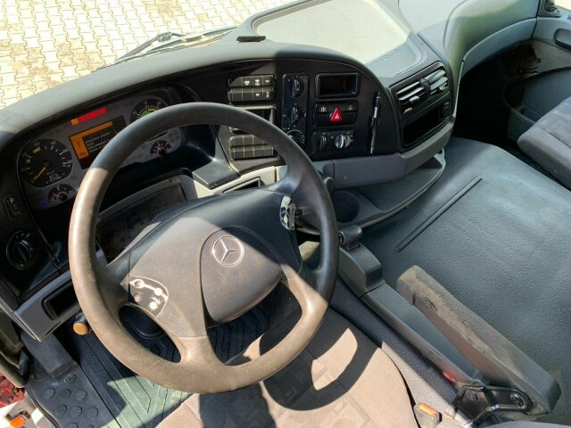 Mercedes-Benz ACTROS 4141 EURO4 8x6 Muldenkipper - Самоскид: фото 3 Mercedes-Benz ACTROS 4141 EURO4 8x6 Muldenkipper - Самоскид: фото 3